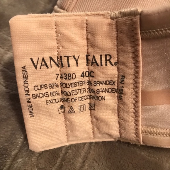 Vanity Fair 40C Strapless/Convertible Bra NWOT - Picture 2 of 3